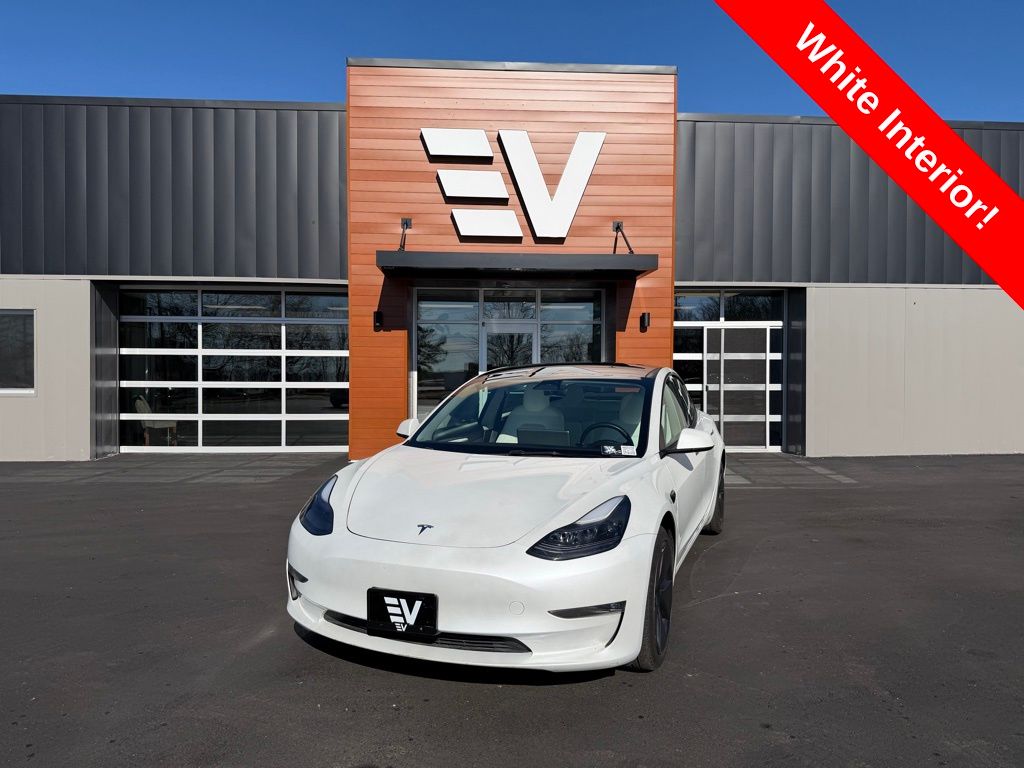 2023 Tesla Model 3 Long Range's photo