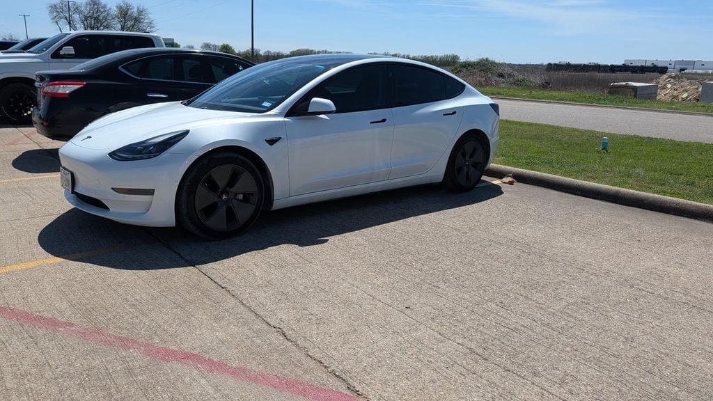 2021 Tesla Model 3 Base