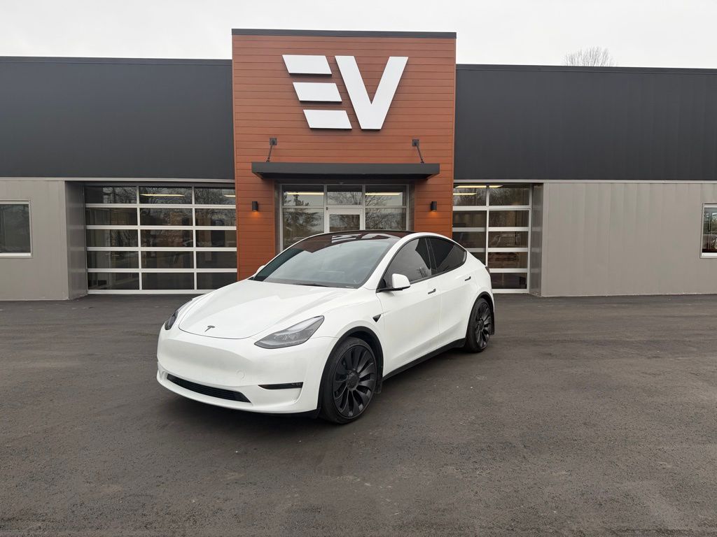 2024 Tesla Model Y Performance's photo