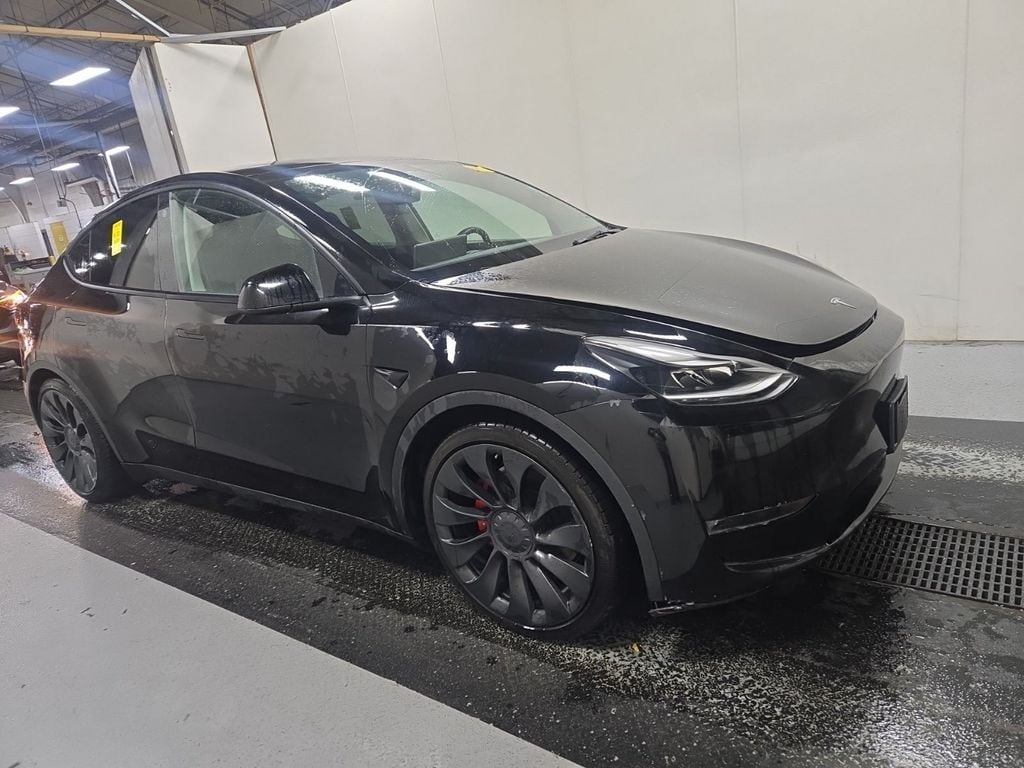 Used 2023 Tesla Model Y Performance SUV