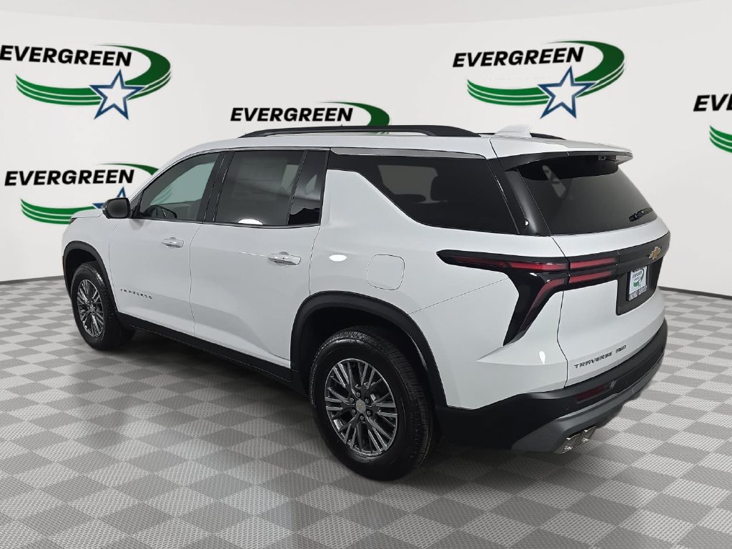 2027 Chevrolet Traverse LT - Photo 7