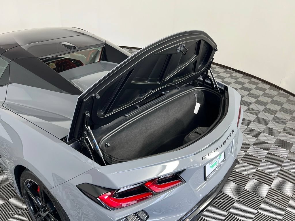 2025 Chevrolet Corvette 3LT - Photo 17