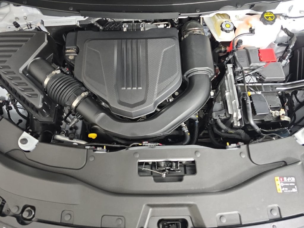 2027 Chevrolet Traverse LT - Photo 31