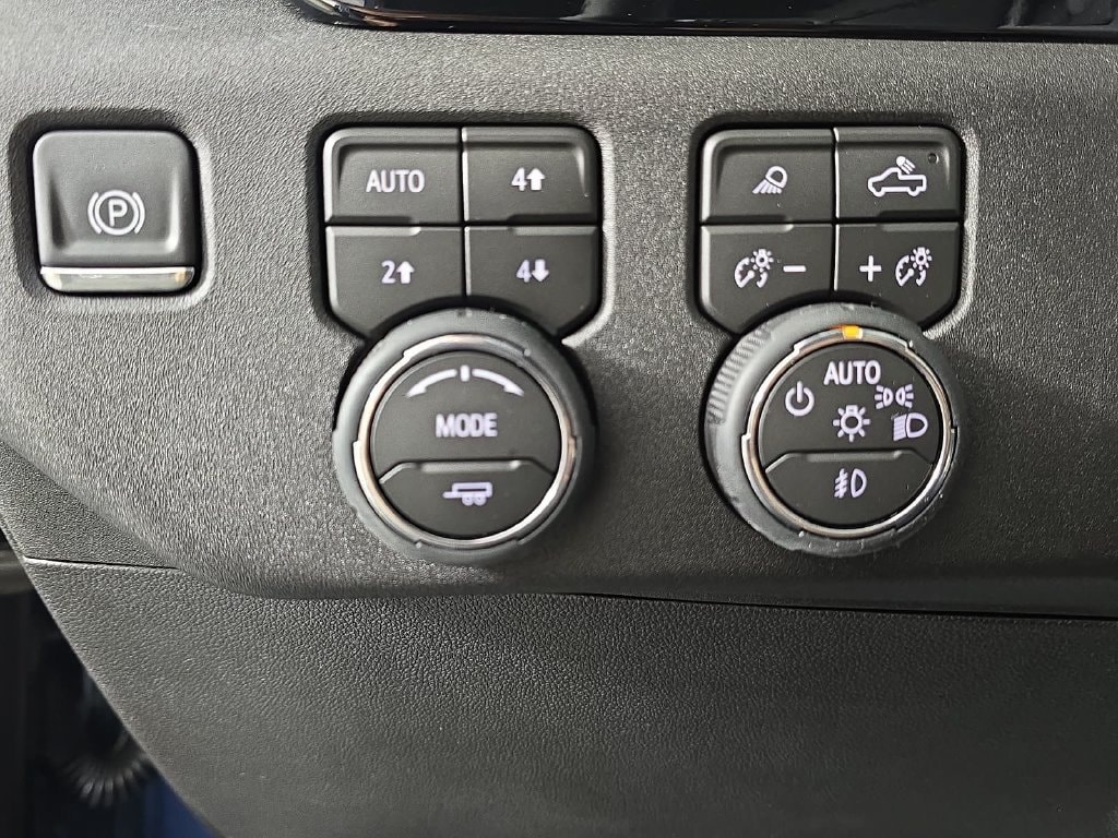 2026 Chevrolet Silverado 3500HD LTZ - Photo 22