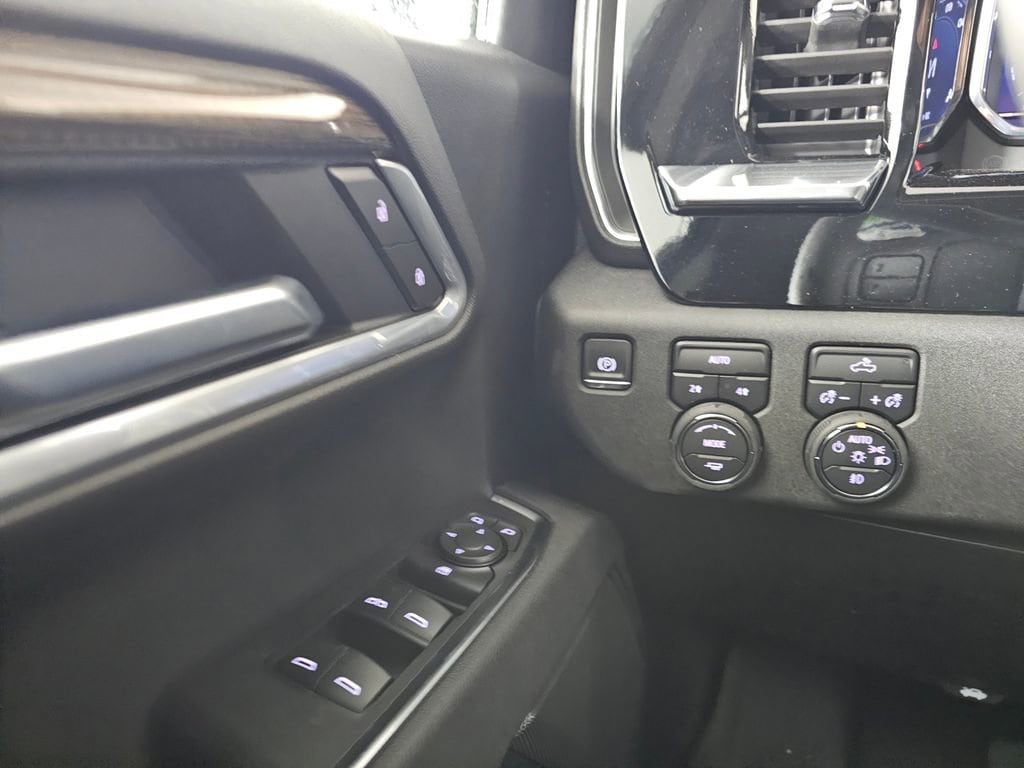 2025 Chevrolet Silverado 1500 RST - Photo 33