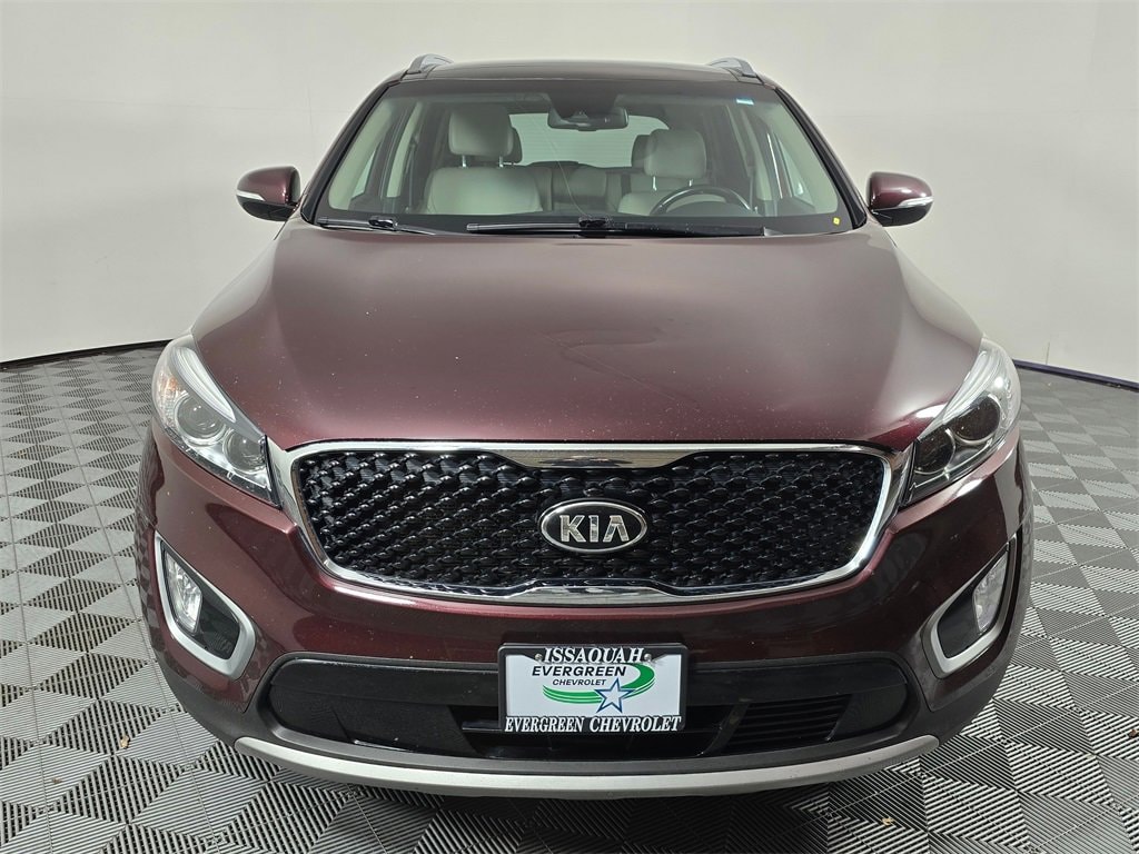 Used 2017 Kia Sorento EX with VIN 5XYPHDA59HG264171 for sale in Issaquah, WA