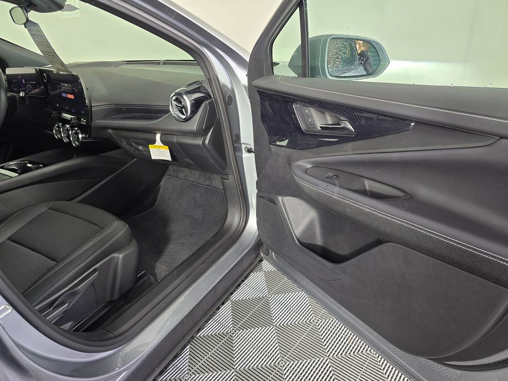 2025 Chevrolet Blazer EV LT - Photo 12