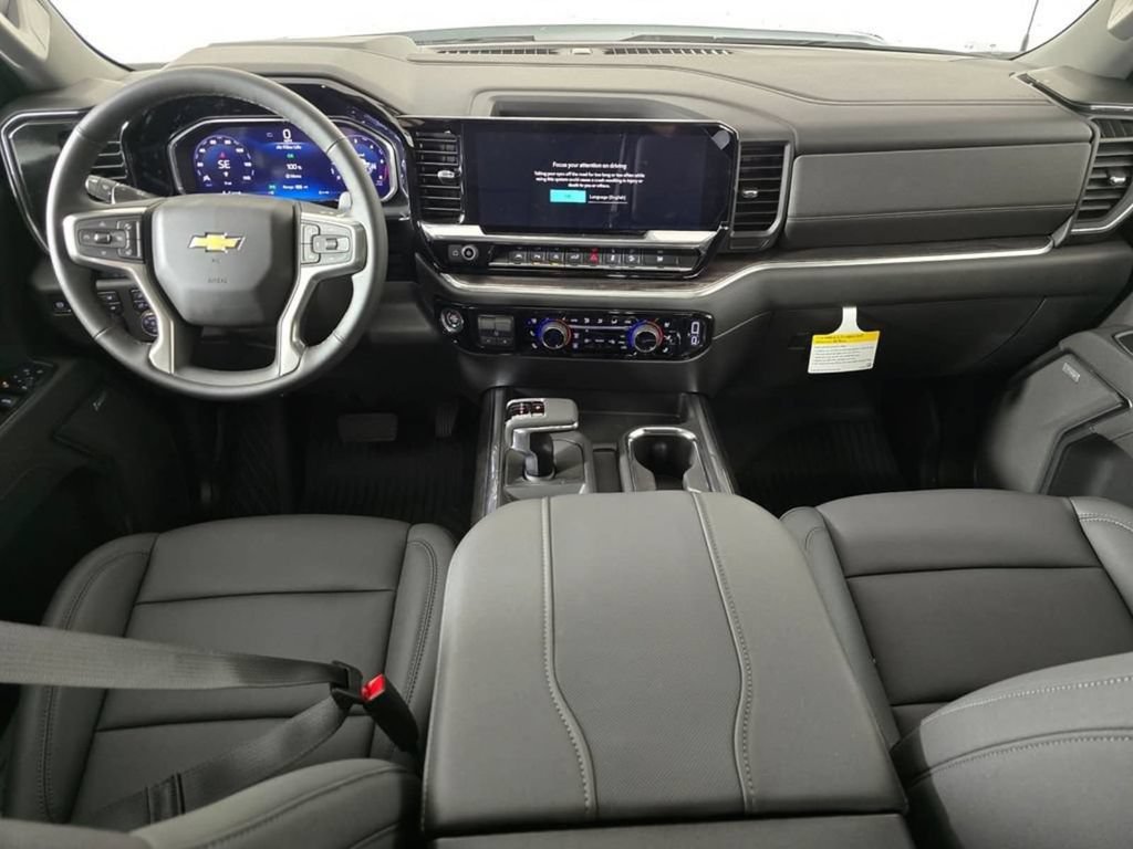 2026 Chevrolet Silverado 1500 LTZ - Photo 20