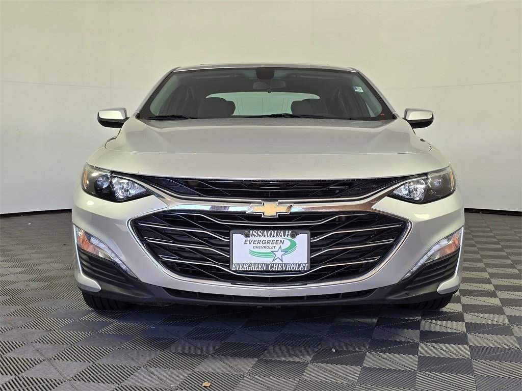 Used 2022 Chevrolet Malibu 1LT with VIN 1G1ZD5ST3NF139388 for sale in Issaquah, WA