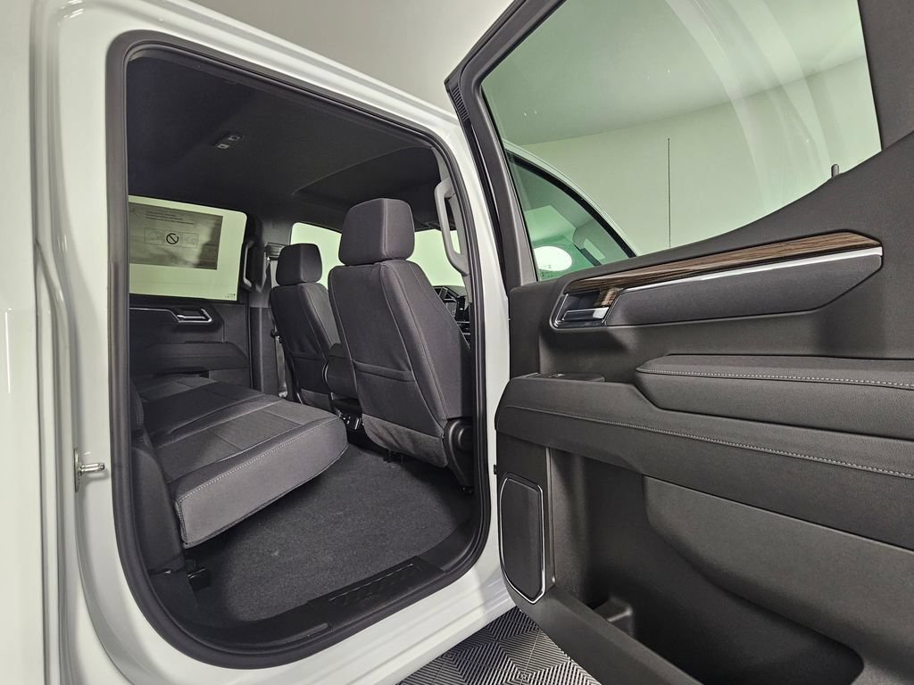 2025 Chevrolet Silverado 1500 RST - Photo 14