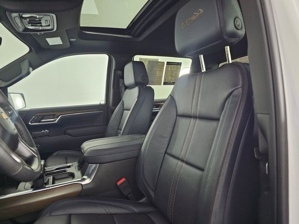 2025 Chevrolet Silverado 1500 High Country - Photo 25