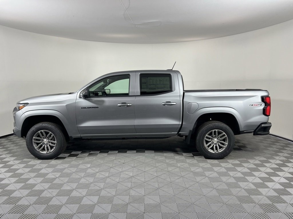 New 2025 Chevrolet Colorado WT/LT Truck