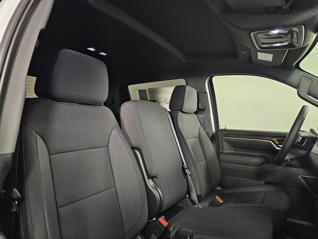 2025 Chevrolet Silverado 1500 LT - Photo 12
