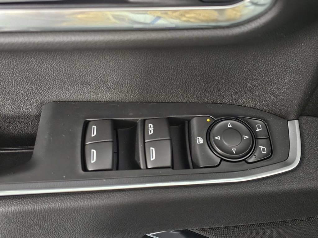 2025 Chevrolet Silverado 1500 RST - Photo 24
