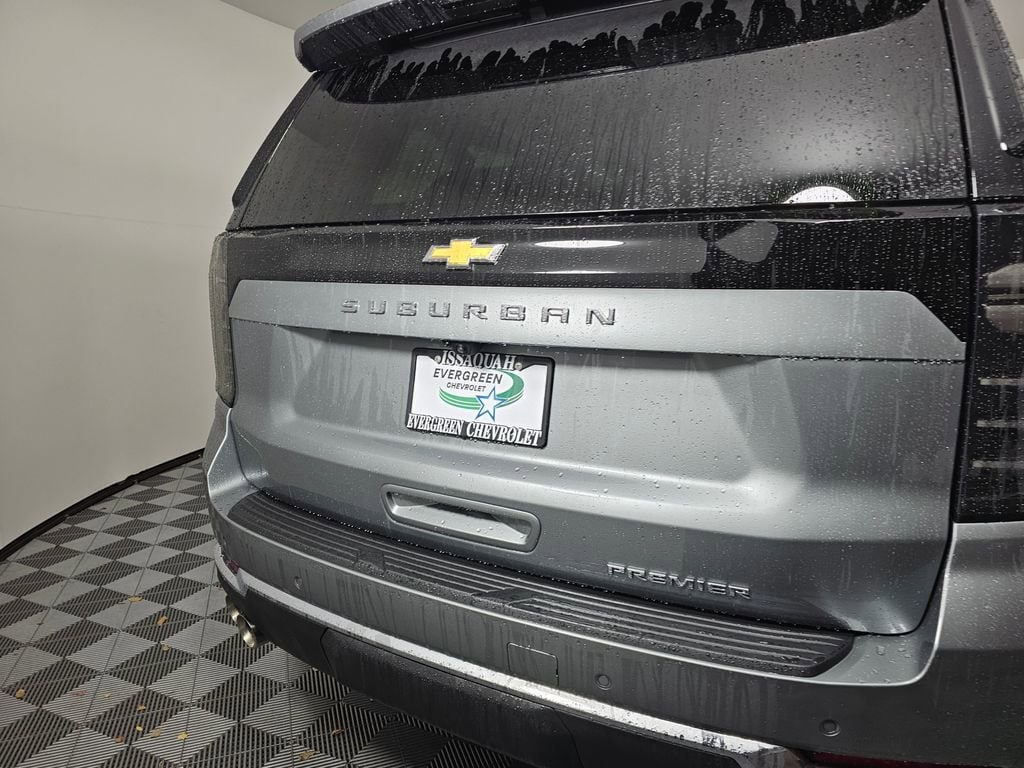 2026 Chevrolet Suburban Premier - Photo 15