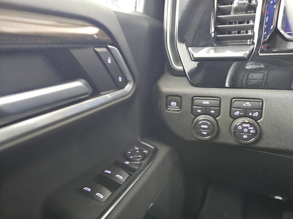 2025 Chevrolet Silverado 1500 RST - Photo 33