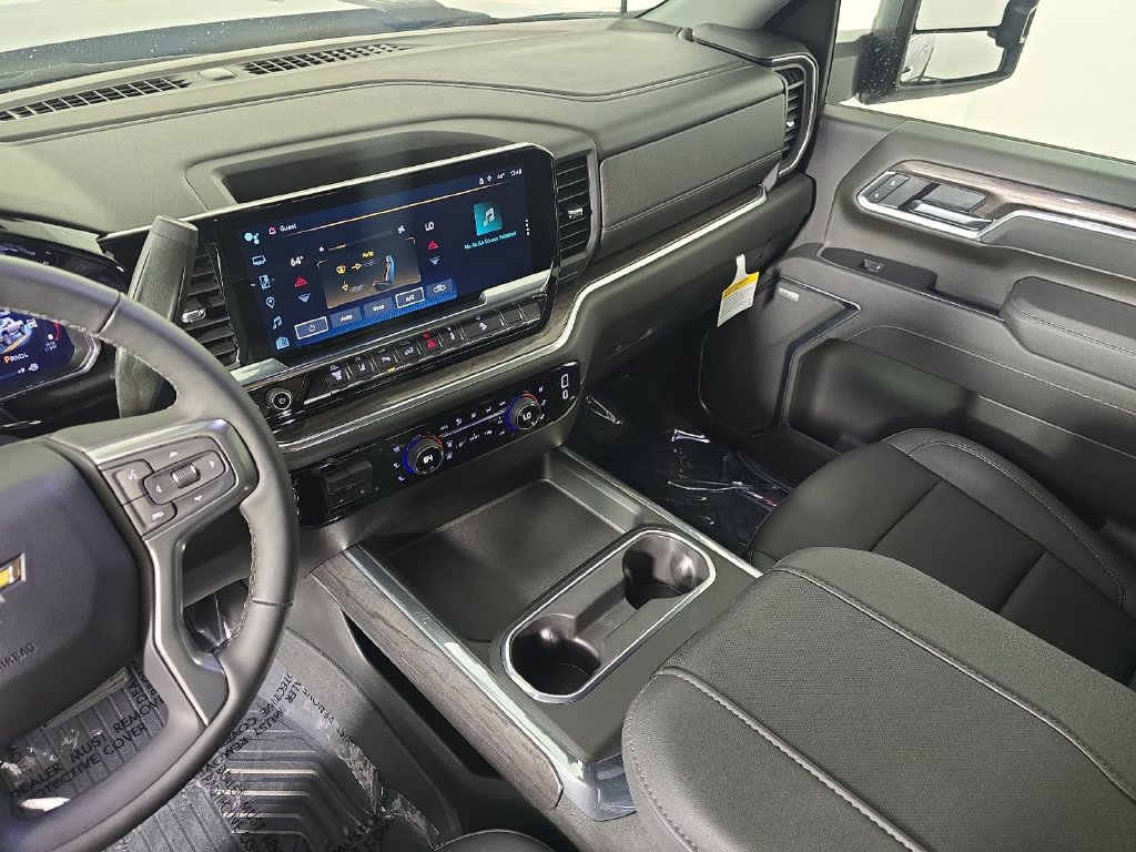 2026 Chevrolet Silverado 3500HD LTZ - Photo 21