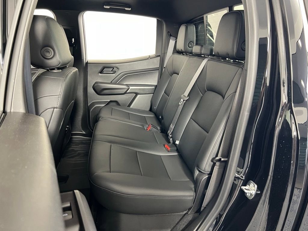 2025 Chevrolet Colorado Trail Boss - Photo 29