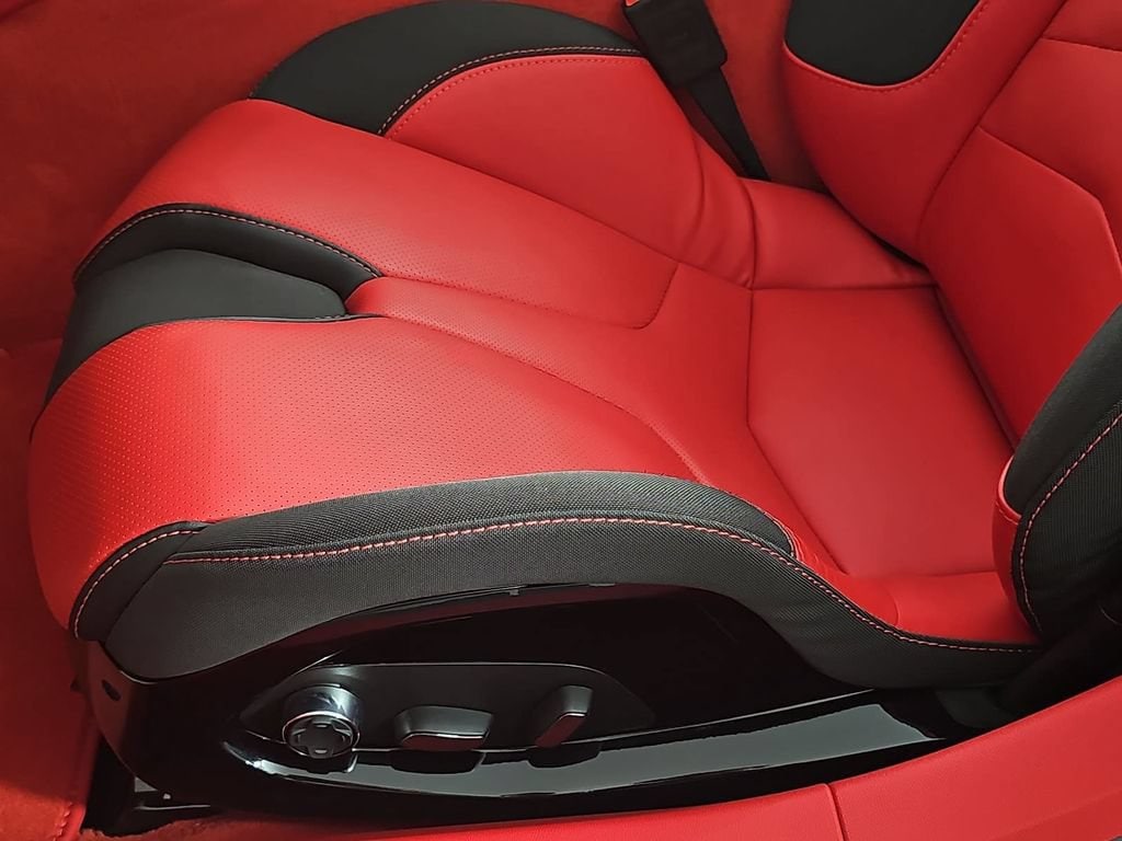 2025 Chevrolet Corvette 3LT - Photo 24