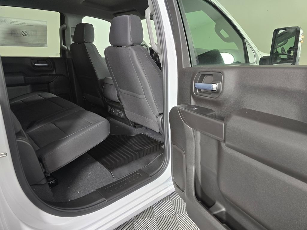 2026 Chevrolet Silverado 2500 HD Custom - Photo 13