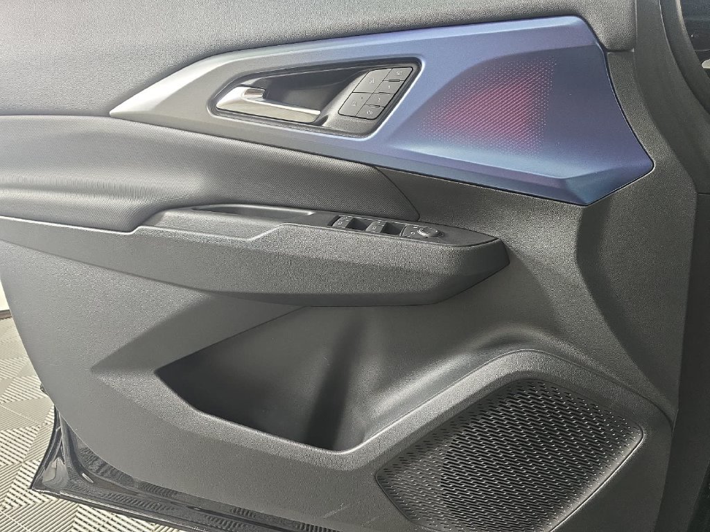 2026 Chevrolet Equinox EV 2LT - Photo 23