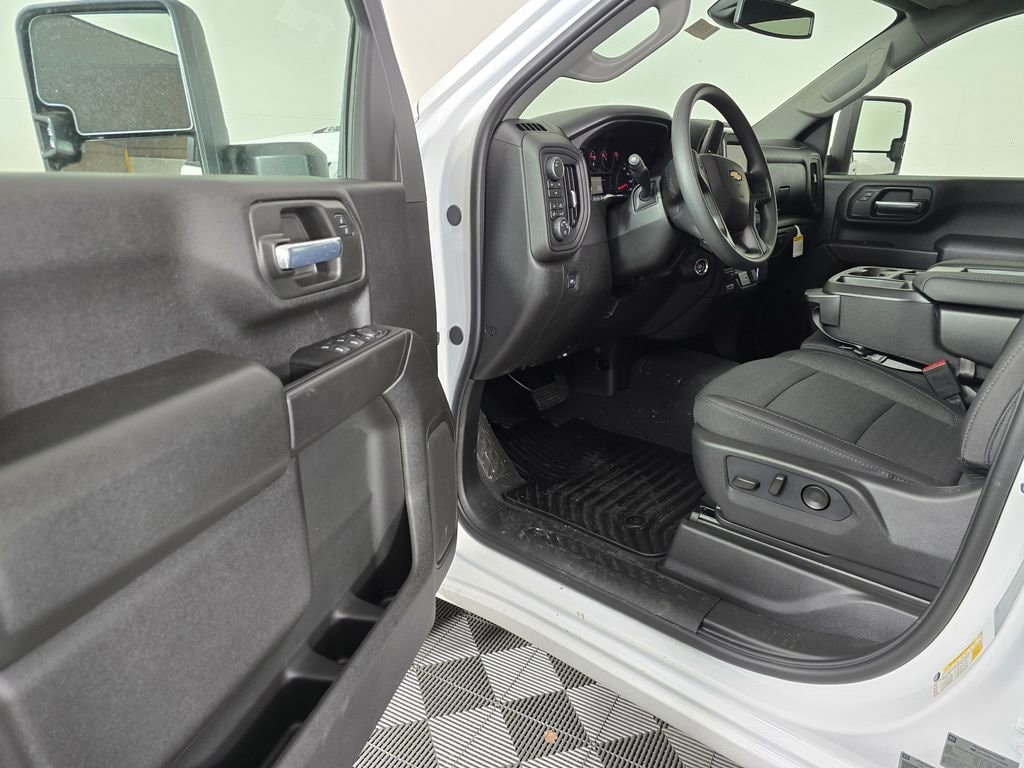 2026 Chevrolet Silverado 2500 HD Custom - Photo 21