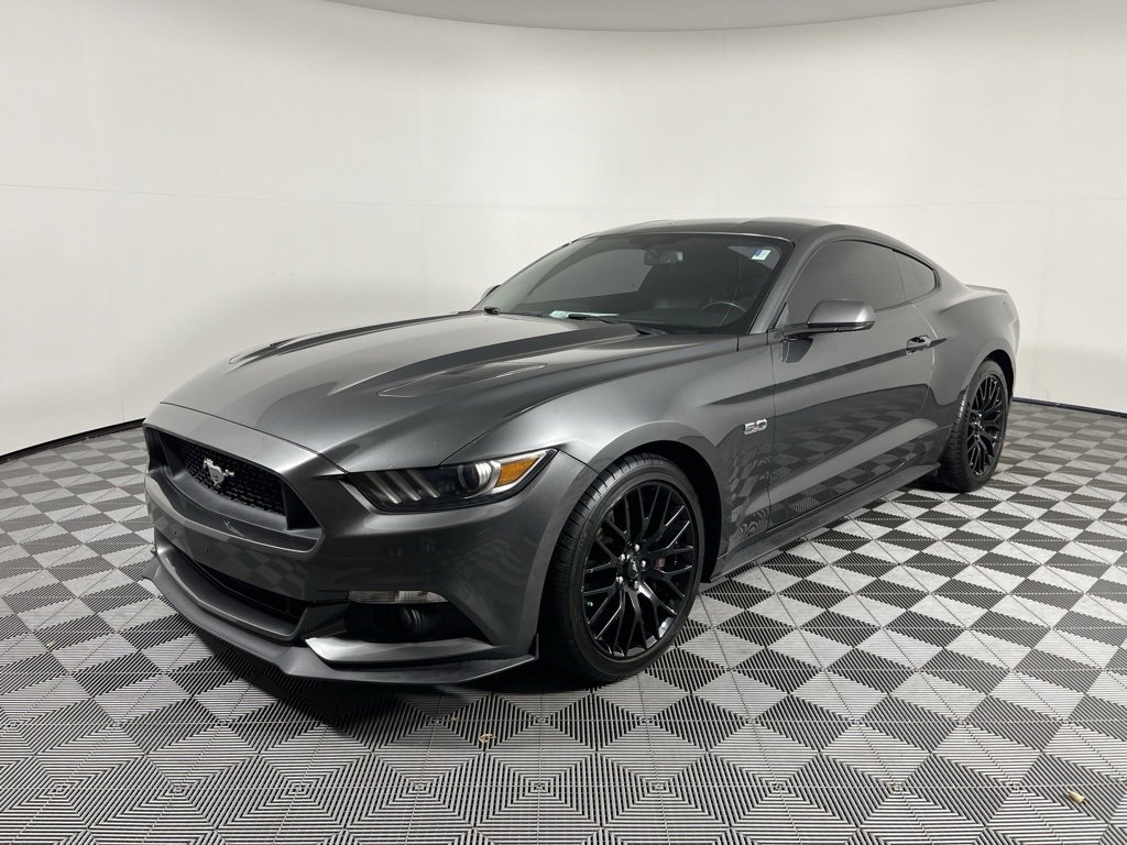 2016 Ford Mustang GT Premium photo 4