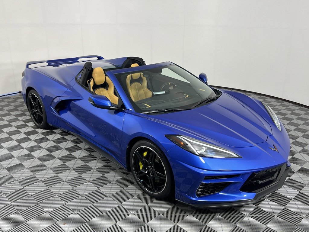 Used 2022 Chevrolet Corvette 2LT with VIN 1G1YB3D46N5103888 for sale in Issaquah, WA
