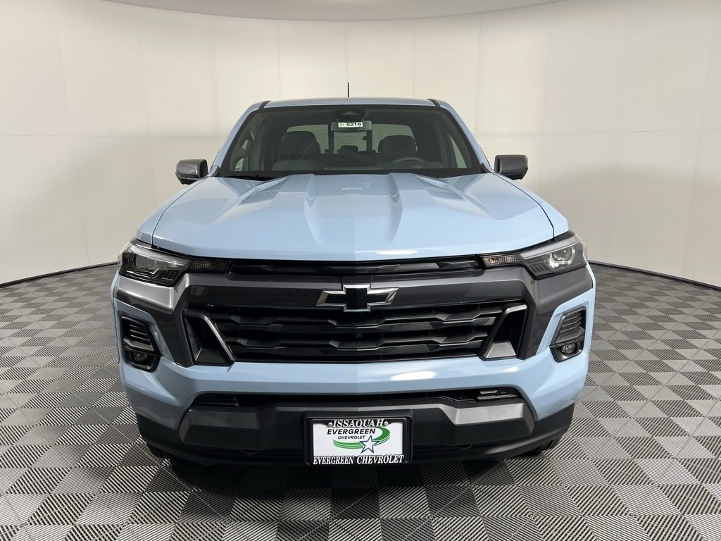 New 2025 Chevrolet Colorado WT/LT Truck