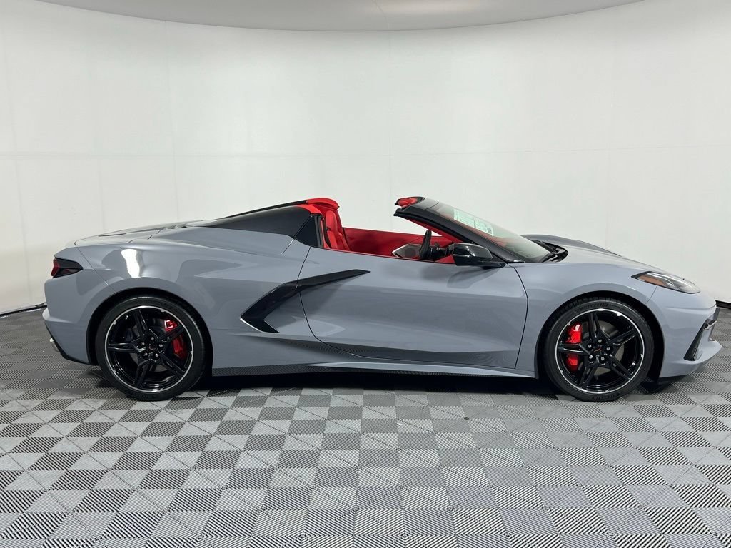2025 Chevrolet Corvette 3LT - Photo 8