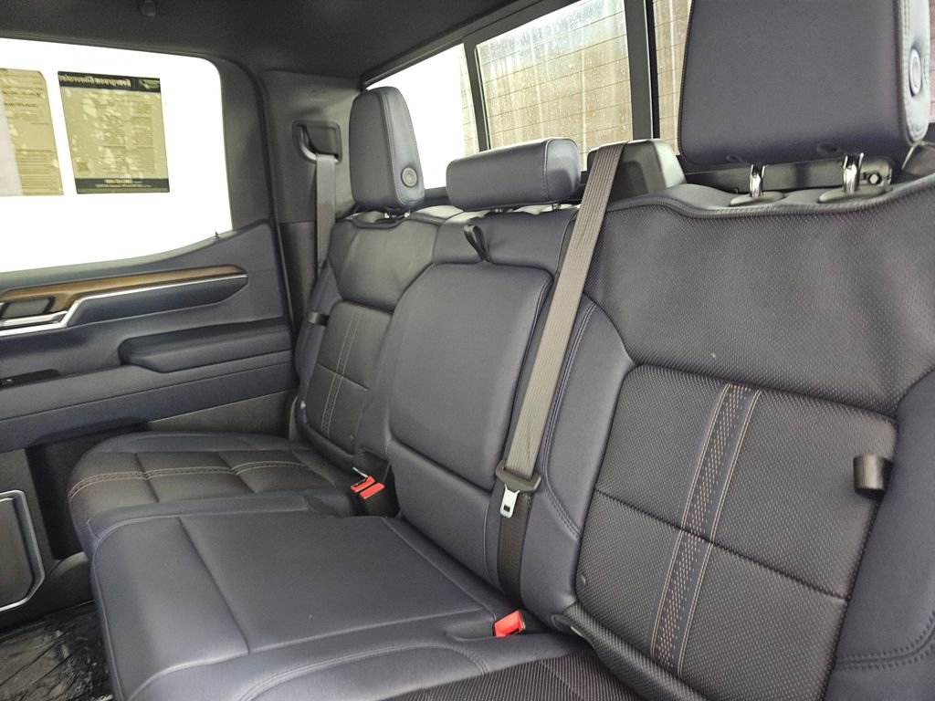 2025 Chevrolet Silverado 1500 High Country - Photo 21