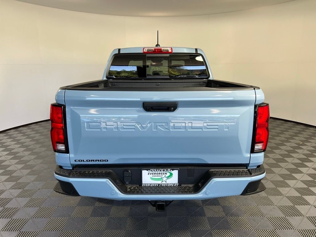 2025 Chevrolet Colorado LT - Photo 8