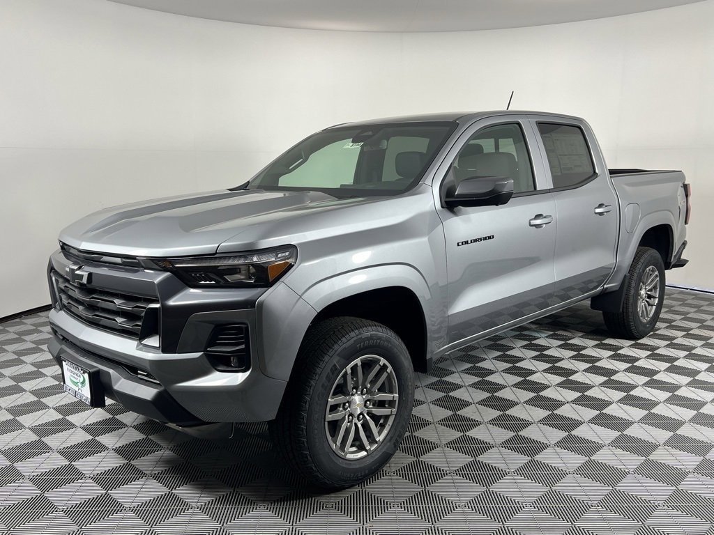 New 2025 Chevrolet Colorado WT/LT Truck