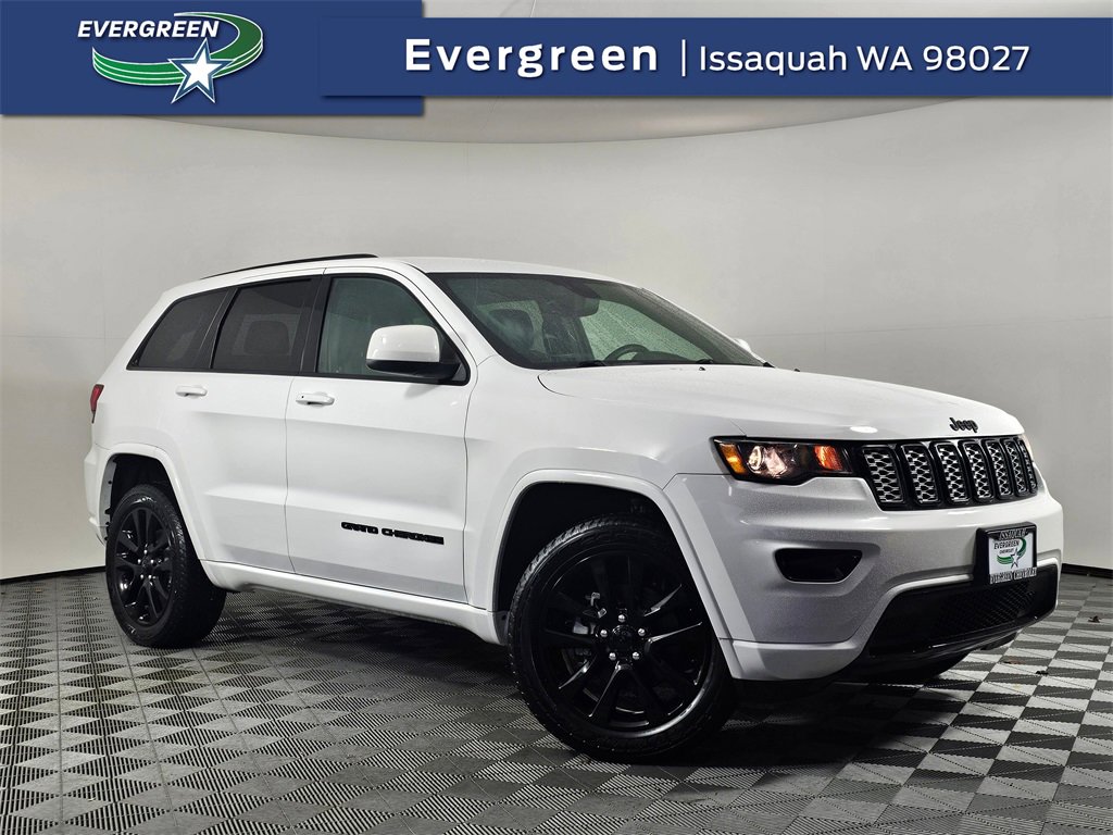 2018 Jeep Grand Cherokee Altitude's photo