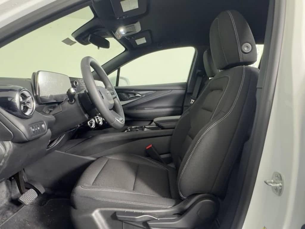 2025 Chevrolet Blazer EV LT - Photo 22