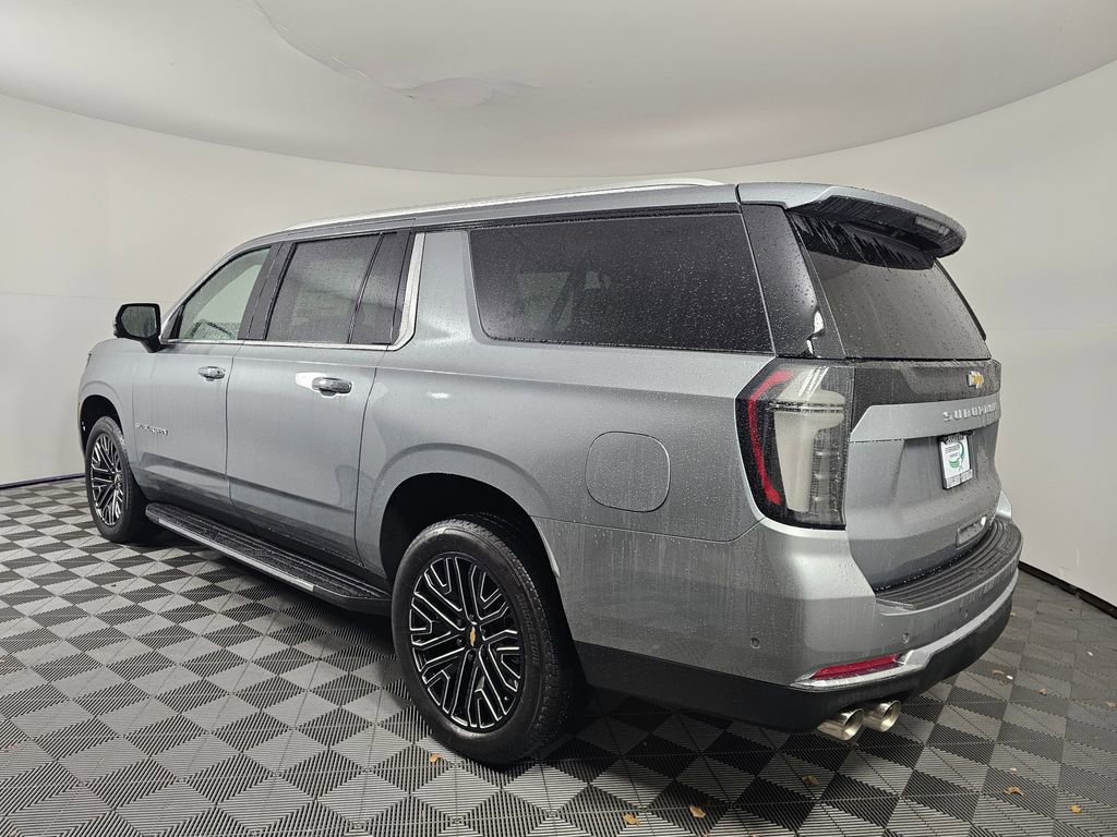 2026 Chevrolet Suburban Premier - Photo 7