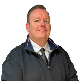 Staff member Brian Michels from ID_f8e6d5eda8e0