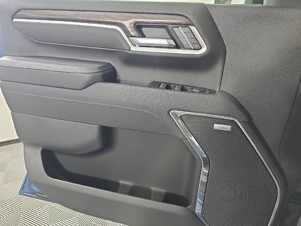 2026 Chevrolet Silverado 3500HD LTZ - Photo 23