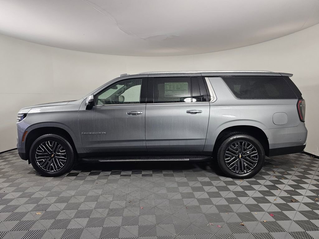 2026 Chevrolet Suburban Premier - Photo 8