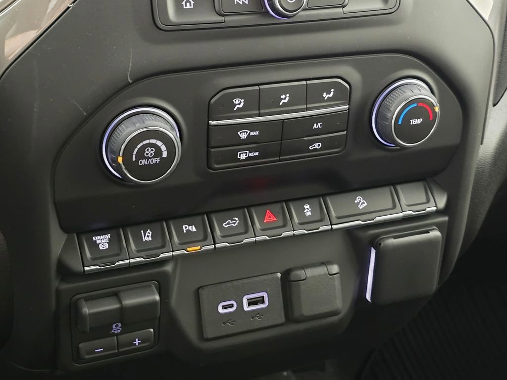 2026 Chevrolet Silverado 2500 HD Custom - Photo 30