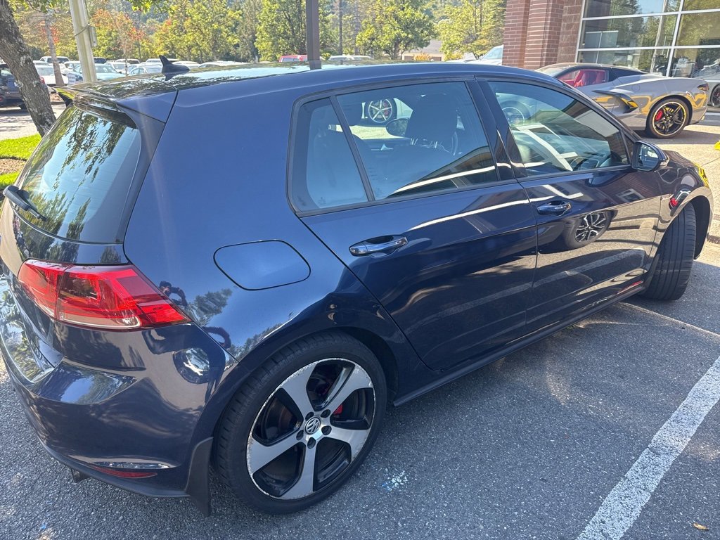2015 Volkswagen Golf GTI S photo 2