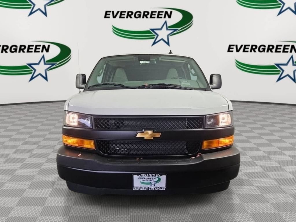 2025 Chevrolet Express Cargo Work Van - Photo 7