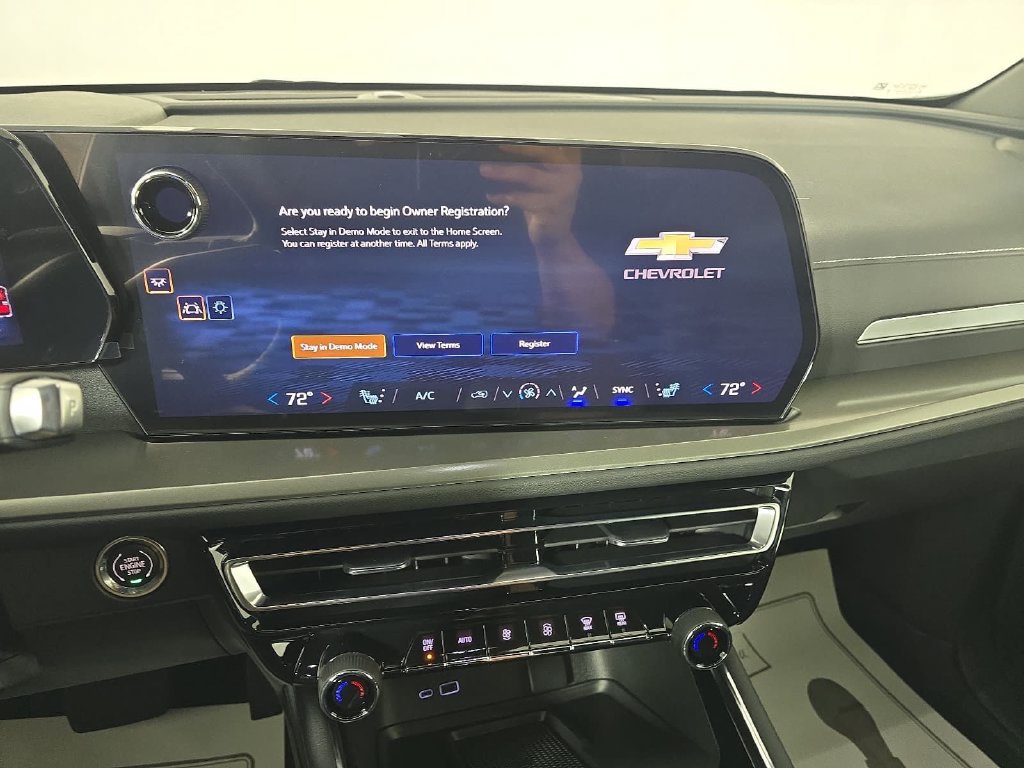 2027 Chevrolet Traverse LT - Photo 15
