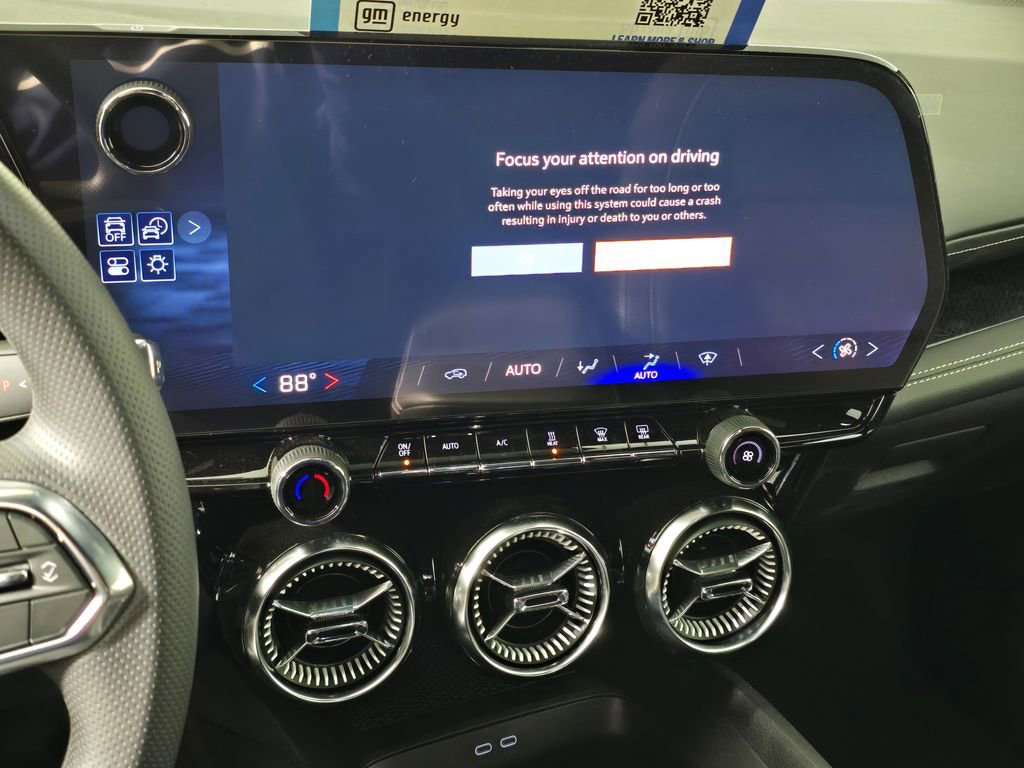 2025 Chevrolet Blazer EV LT - Photo 28