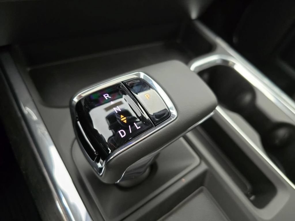 2026 Chevrolet Silverado 1500 LTZ - Photo 34