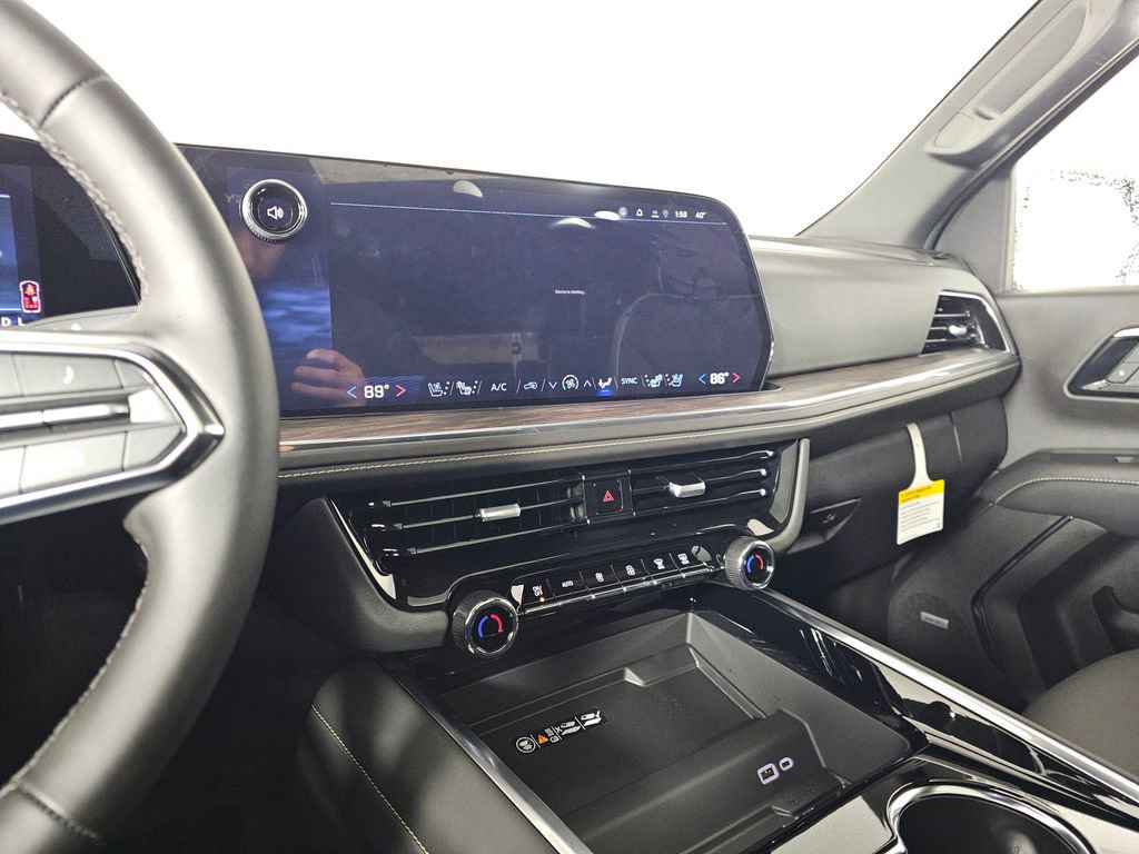 2026 Chevrolet Suburban Premier - Photo 30