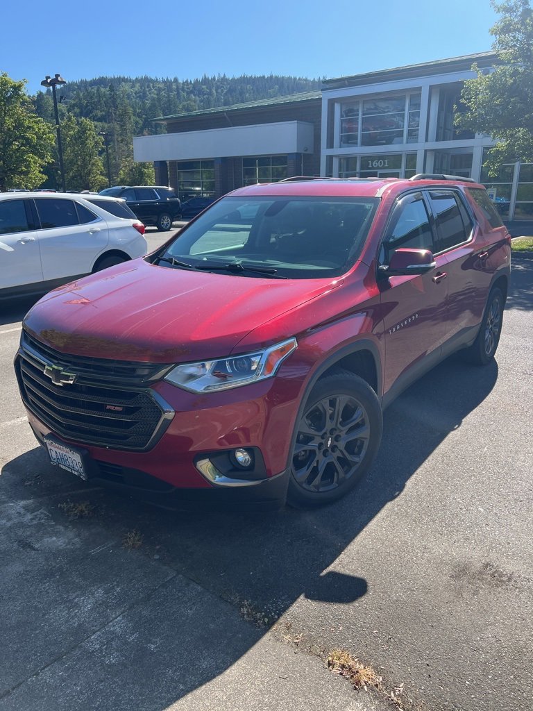 Used 2019 Chevrolet Traverse RS with VIN 1GNEVJKW5KJ285233 for sale in Issaquah, WA