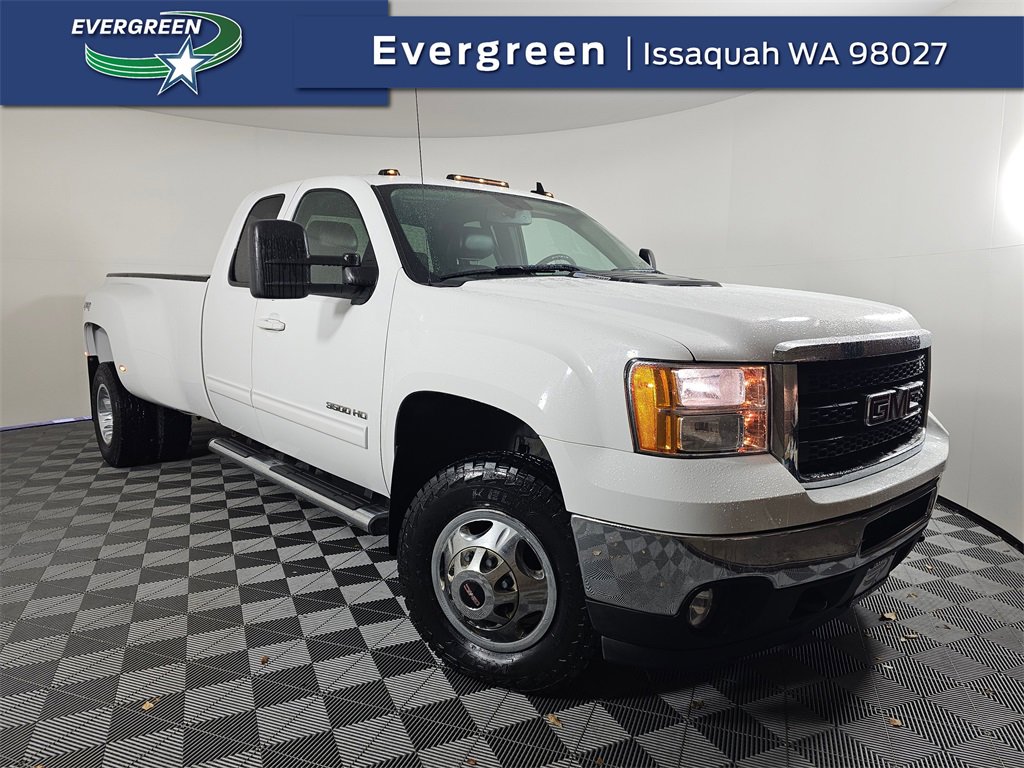 2011 GMC Sierra 3500 SLT's photo