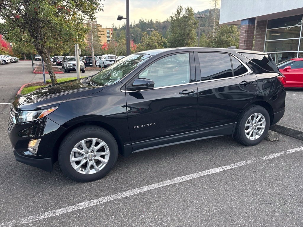 Used 2020 Chevrolet Equinox LT with VIN 3GNAXUEV2LL170080 for sale in Issaquah, WA