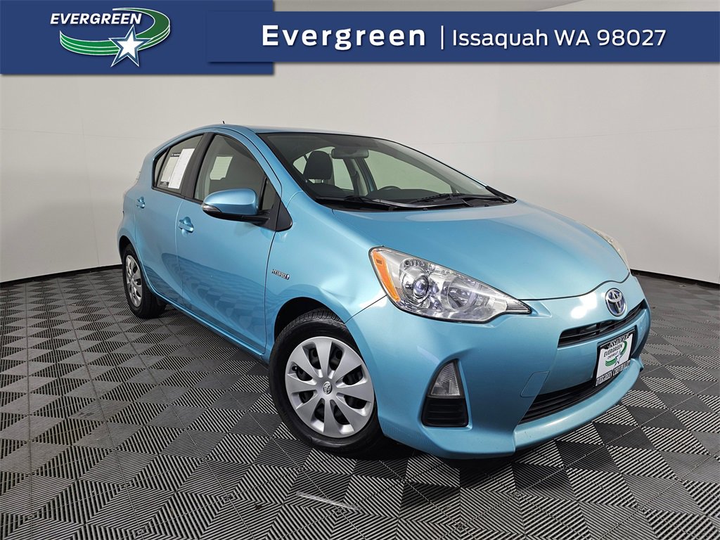 2014 Toyota Prius c Two
